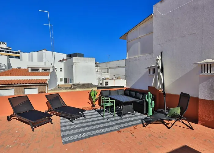 Urban Oasis Villa Portimão