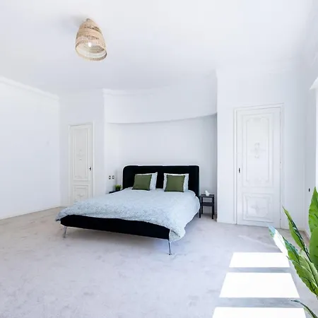 Urban Oasis * Портиман